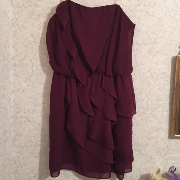 BCBGeneration Dresses & Skirts - Merlot colored BCBGeneration ruffled party dress